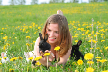 Girl with bunnies, Copyright: iStockphoto.com/Dainis Derics