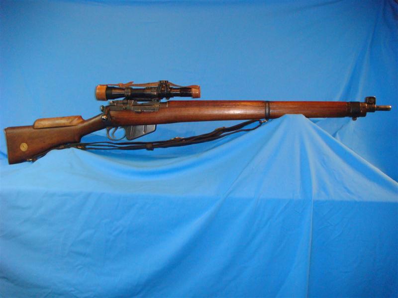 Enfield 4 Mk1, The Lee Enfield No4 Mk1 was the standard issue rifle for the  Commonwealth during the Second world war and is basically a No1 Mk3  modernized for easier ….