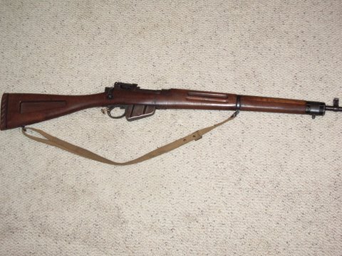 The several Lee-Enfield rifles No.6 shortened and lightened trials