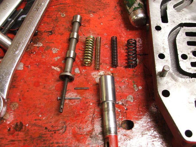 830458 MCV Spring Kit Fits International