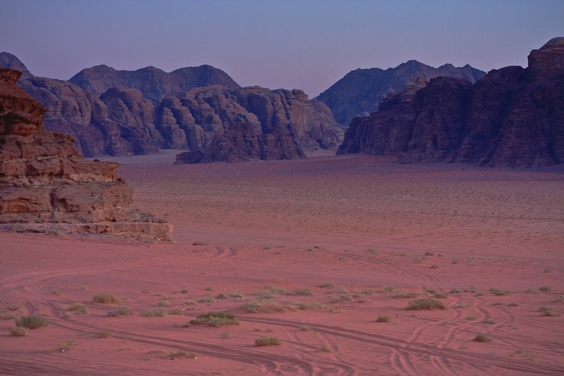 IMAGE: http://photos.imageevent.com/elied/eilatpetra/large/_MG_5315.jpg