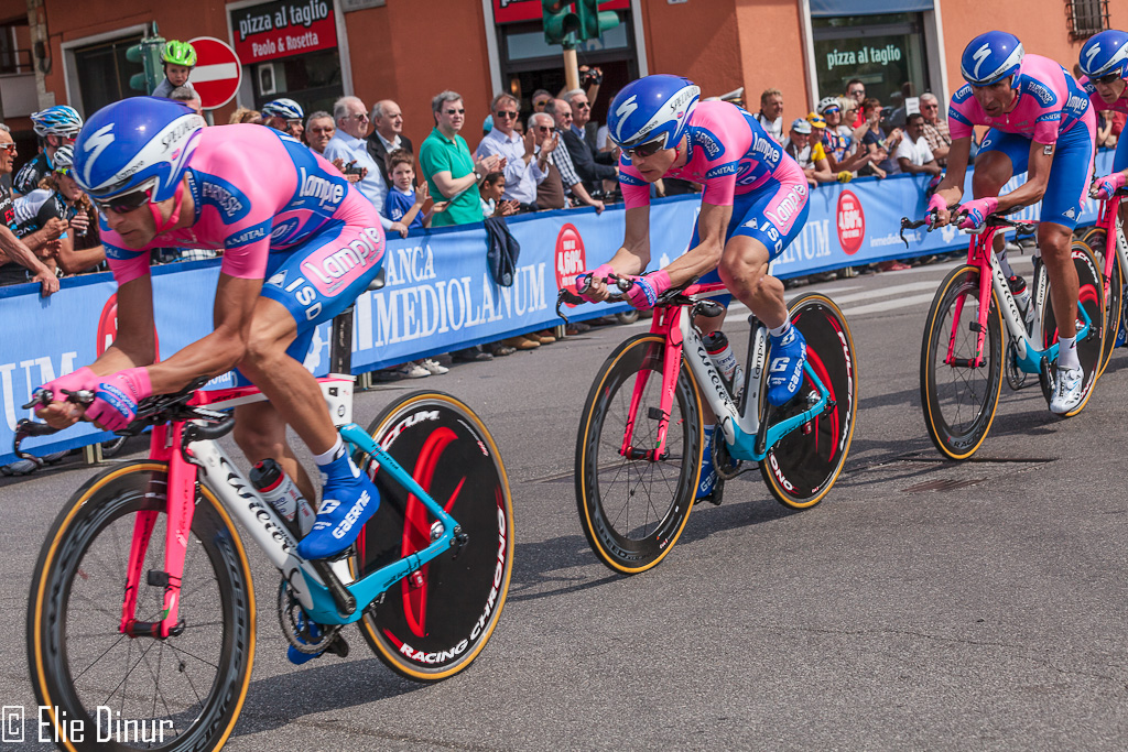 IMAGE: http://photos.imageevent.com/elied/giro2012/_MG_5558.jpg