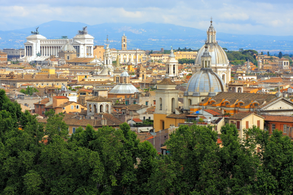 IMAGE: http://photos.imageevent.com/elied/thisthatandtheotherthing/romanholiday/rome028.jpg