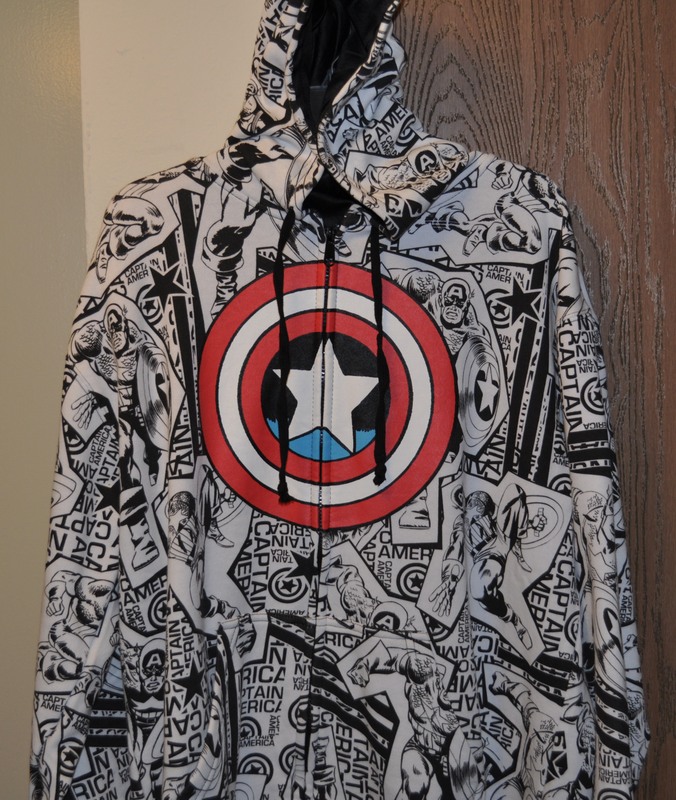 http://photos.imageevent.com/fansubs2000/greeneggssam/captainamericacollection/captainamericastatuestoys/large/DSC_0521.JPG