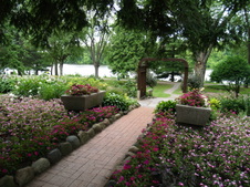 Enlarge photo 215
