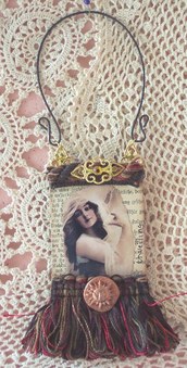 Enlarge photo 118
