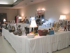 2010 Wear and Remembrance Show