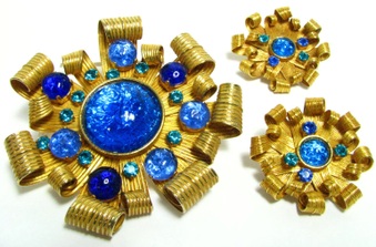 Designer Brooch Sets