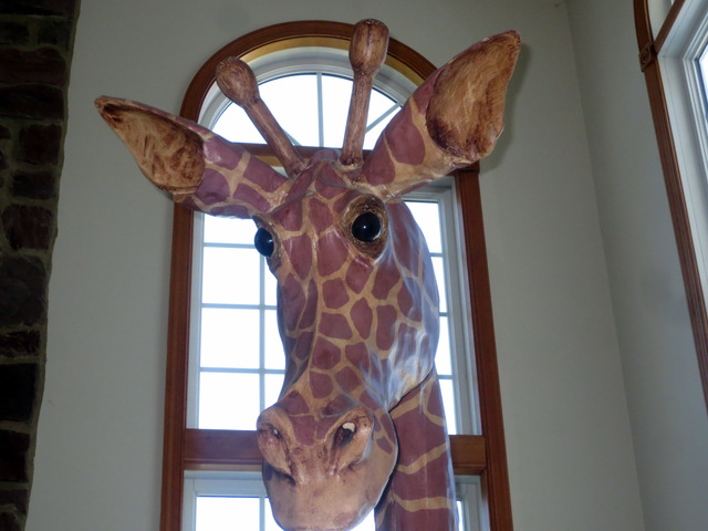 12' Giraffe Sculpture