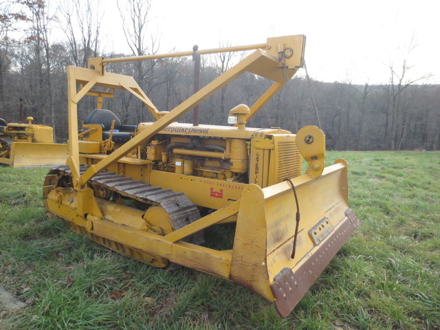 Rare 1939 D5 Crawler Tractor