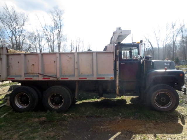 1979 Mack DM Tandem Axle Dump