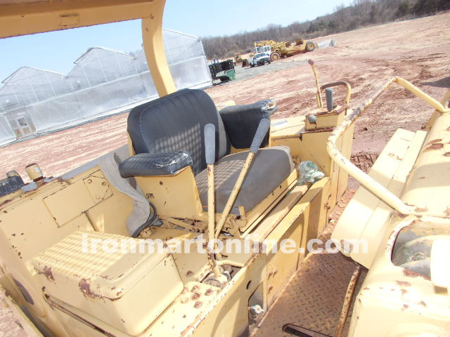 1979 International 175 track loader