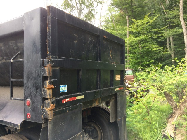 1985 Fruehauf Dump Trailer