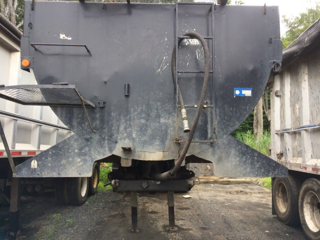 1985 Fruehauf Dump Trailer