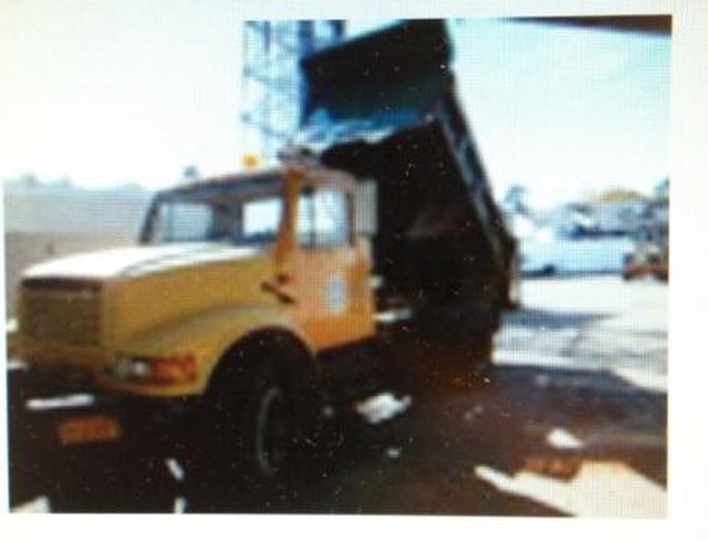 1990 4700 international single axle dump truck