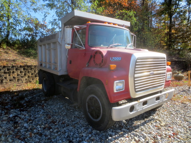 1994 Ford LN-7000 Single Axle Dump Truck