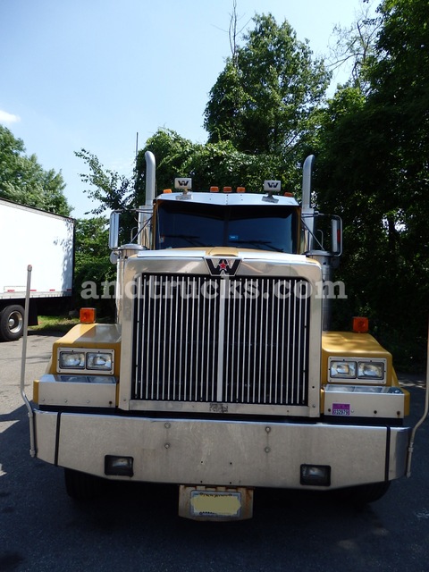 1995 Western Star Tri Axle Tractor