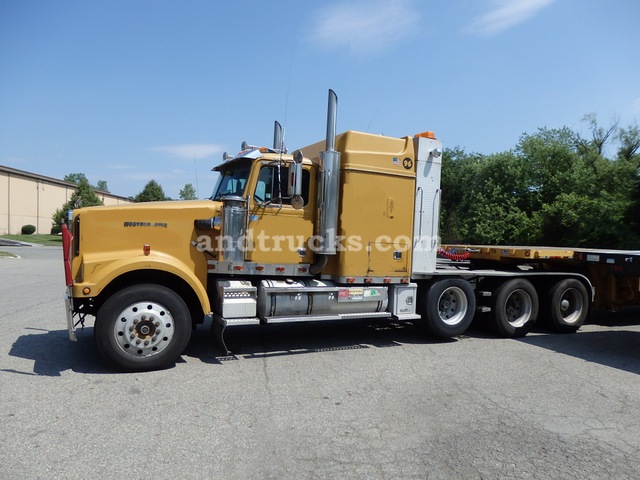 1996 Western Star Tri Axle Tractor