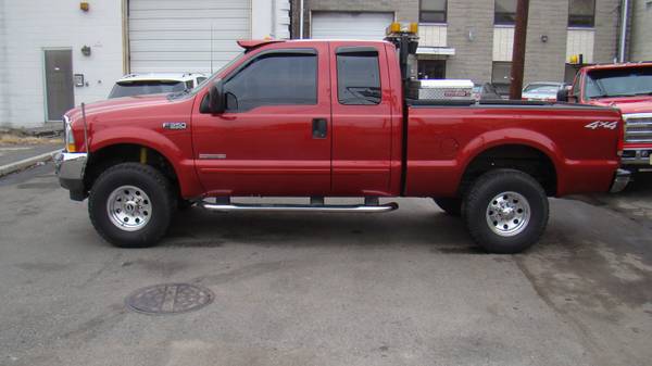 2003 Ford F-350 XLT Extended Cab Pickup