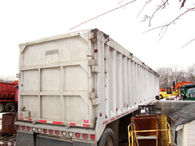 2004 Ravens 42ft Frameless 78yrd End Dump Trailer