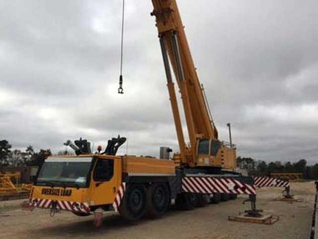 Liebherr LTM 1400-7.1 500-Ton All Terrain Crane for sale