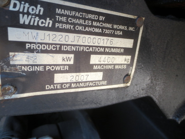 Ditch Witch JT 1220 Mach 1 Horizontal Directional Drill