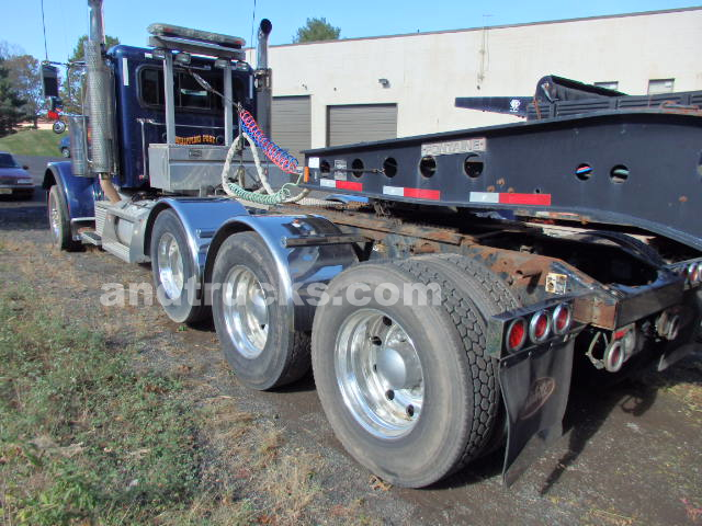 2009 Peterbilt heavy haul tri axle