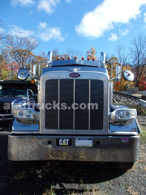 2009 Peterbilt heavy haul tri axle