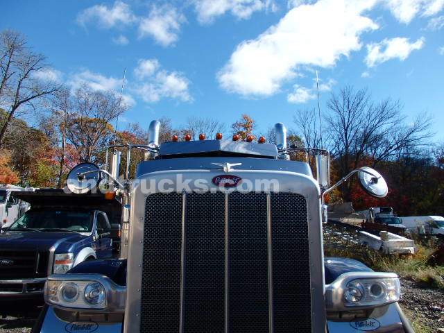 2009 Peterbilt heavy haul tri axle