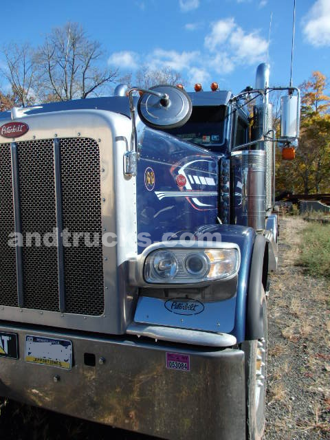 2009 Peterbilt heavy haul tri axle