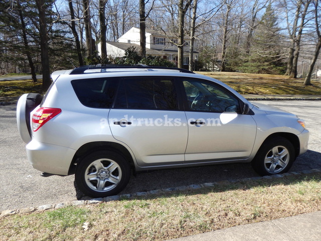 2009 Toyota RAV-4 SUV