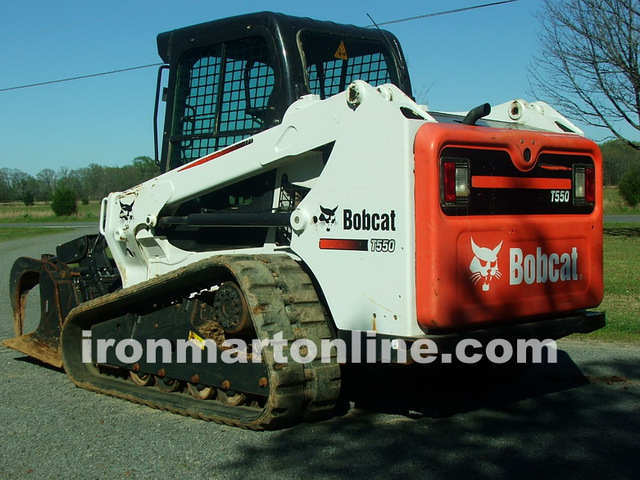 2013 Bobcat T550 Track Loader Skid Steer w Hydraulic Grapple loaded‏