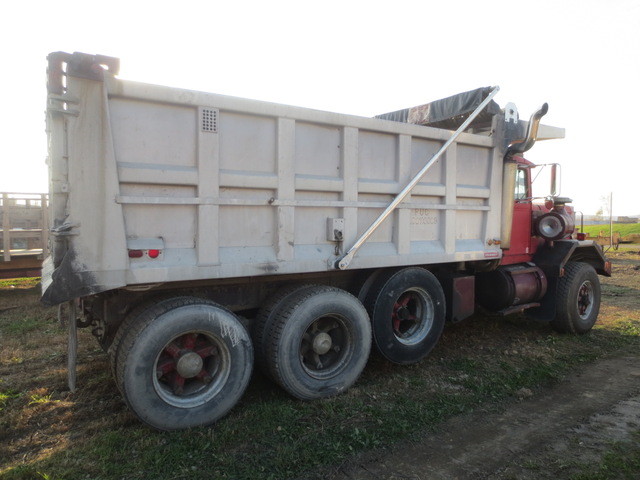 Autocar Tri-Axle Dump Truck