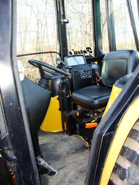 2003 John Deere 110  Backhoe  Loader