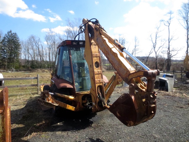 Case 580 Super K Backhoe Loader