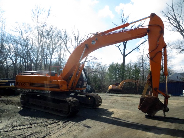 Case 9050B Excavator