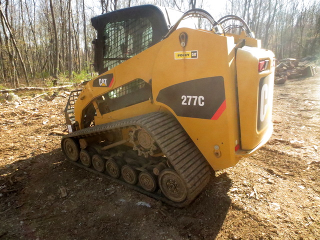 Caterpillar 277C Skid Loader