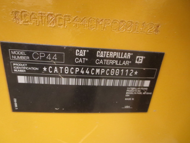 Caterpillar CP44 Vibratory Compactor