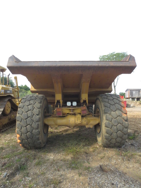 Cat D25D Articulated Dump Truck