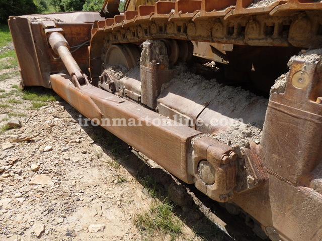 1970 Caterpillar D9G Dozer