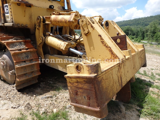 1970 Caterpillar D9G Dozer