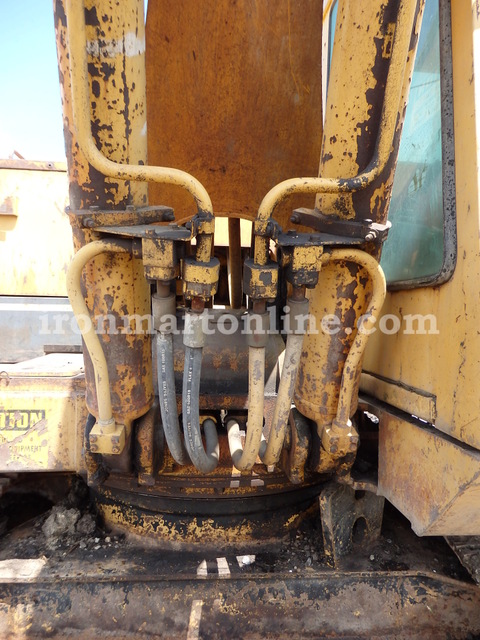 1987 Caterpillar 225 B LC Excavator With Grapple and Clean Out Bucket