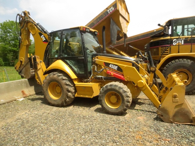 Caterpillar 450E Backhoe Loader