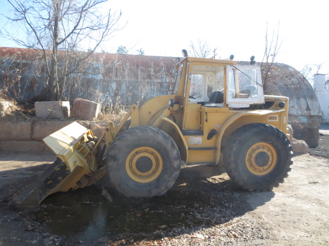 Caterpillar 944A Wheel Loader