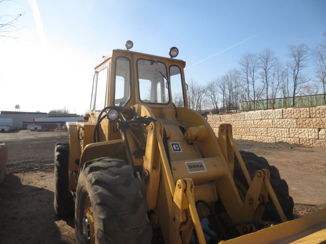 Caterpillar 944A Wheel Loader