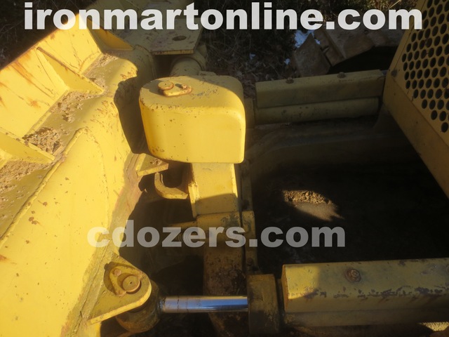 1987 Caterpillar D4B Dozer