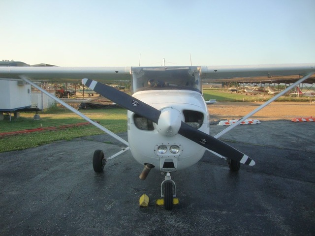 1980 Cessna 172N (N1057F) Skyhawk Plane