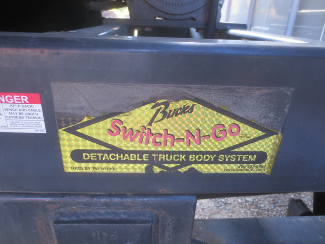 2006 Chevy Kodiak (C5500) Switch-n-Go Truck