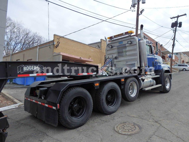 Mack CL713 Tri Axle Tractor with 55 Ton Lowboy