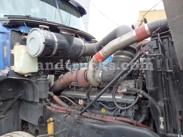 Mack CL713 Tri Axle Tractor with 55 Ton Lowboy